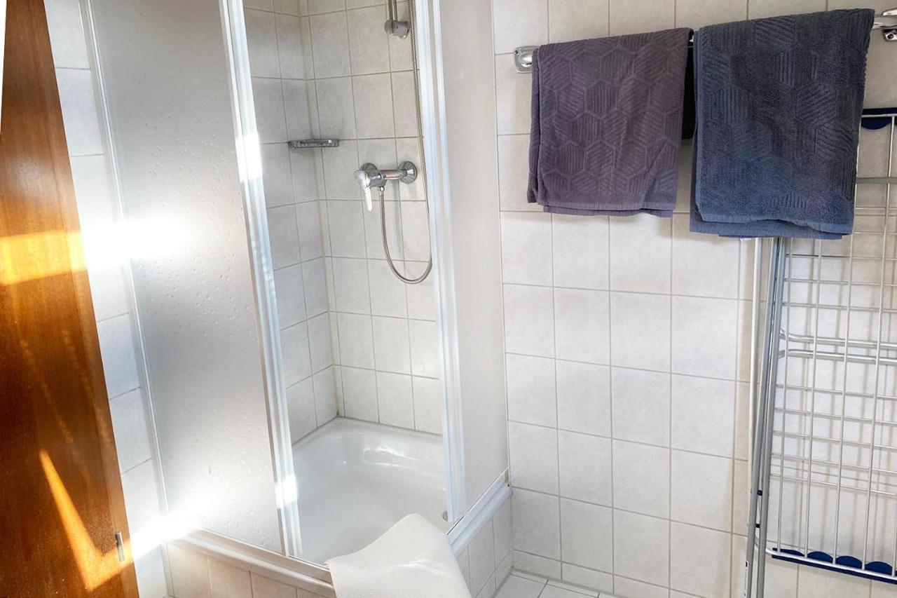 Schoenes 1 Zimmer Apartment Mit Dachterrasse Glauchau Luaran gambar
